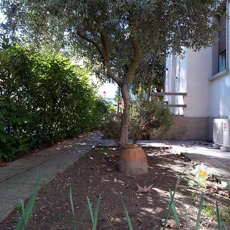 Appartement Un Giardino Vicino Al Mare 2